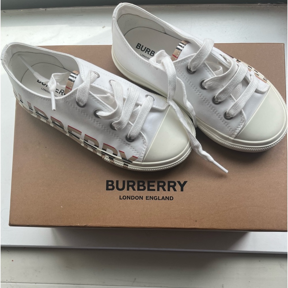 Kids Burberry shoes